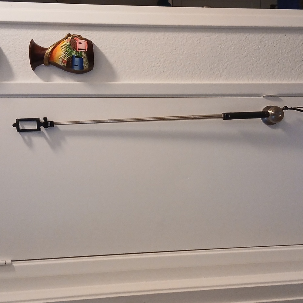 Adjustable Selfie Stick